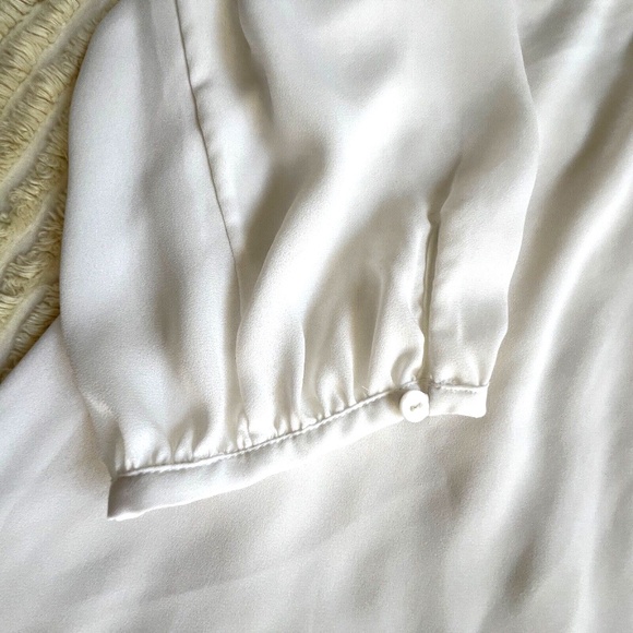 Joe Fresh Sheer Pull Over Blouse Neck Ties Sheer Size XL Beige Top 3/4 Sleeve - Picture 5 of 7